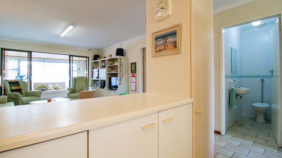 2 Bedroom Property for Sale in Pinelands Western Cape
